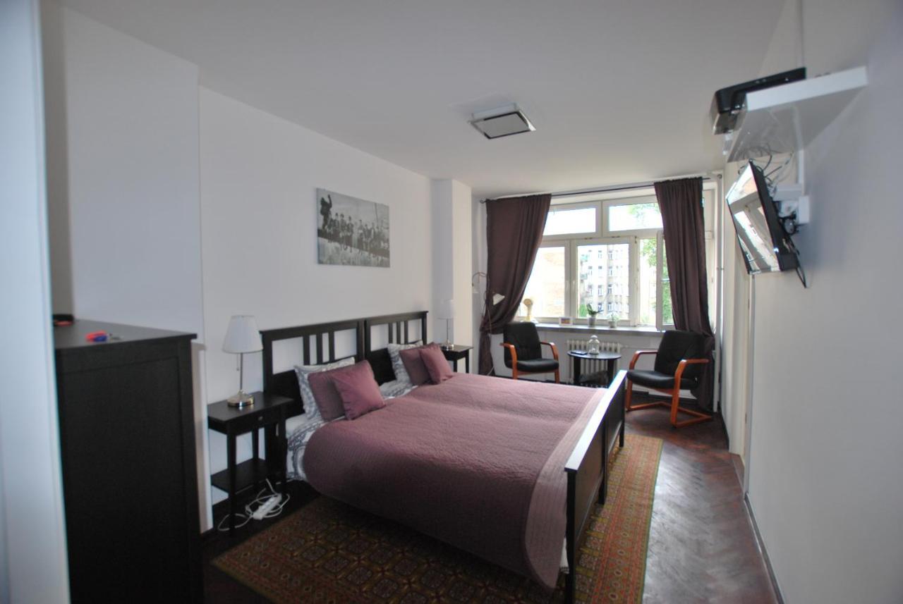Fiesta Apartament وارسو المظهر الخارجي الصورة